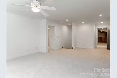 307 S Braeside Court, Asheville, NC 28803 - Photo 35