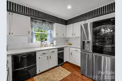 213 Raintree Drive, Hendersonville, NC 28791 - Photo 17