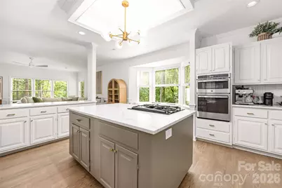 1800 Chestnut Lane, Matthews, NC 28104 - Photo 11