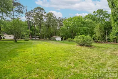 1800 Chestnut Lane, Matthews, NC 28104 - Photo 47