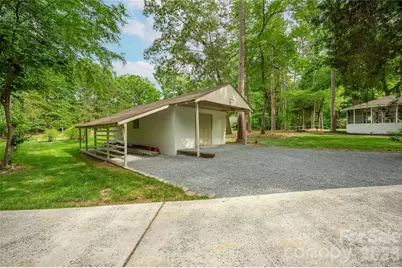 1800 Chestnut Lane, Matthews, NC 28104 - Photo 5