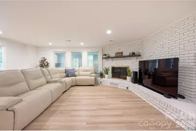 1800 Chestnut Lane, Matthews, NC 28104 - Photo 33