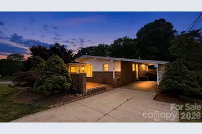 1857 8th Street Drive NE, Hickory, NC 28601 - Photo 1