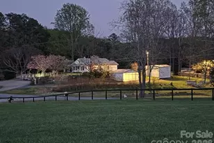 620 Smith Waldrop Rd, Columbus, NC 28722 - Photo 1