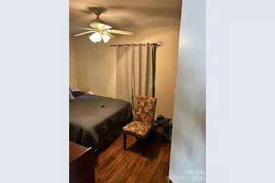 2404 Larkspur Drive, Greensboro, NC 27405 - Photo 35