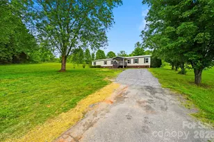 2295 Amy Ct, Lenoir, NC 28645 - Photo 31