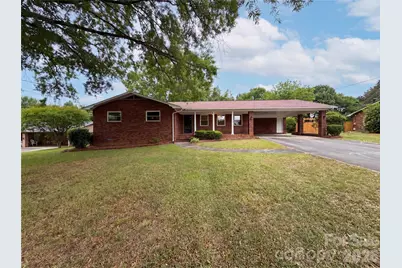 128 Greenview Drive, Kannapolis, NC 28081 - Photo 1