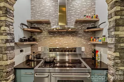 611 E 37th Street, Charlotte, NC 28205 - Photo 5