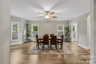 611 E 37th St, Charlotte, NC 28205 - Photo 17