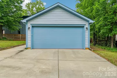 611 E 37th Street, Charlotte, NC 28205 - Photo 31