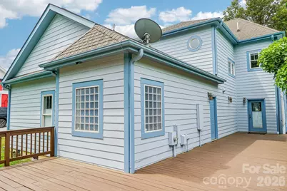 611 E 37th Street, Charlotte, NC 28205 - Photo 27