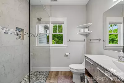 611 E 37th Street, Charlotte, NC 28205 - Photo 21