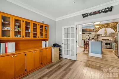 611 E 37th Street, Charlotte, NC 28205 - Photo 15