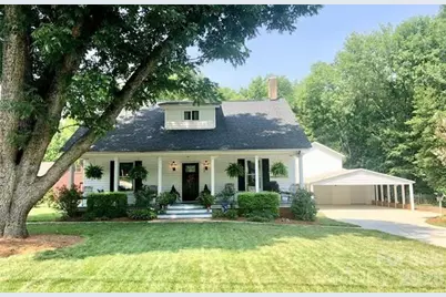 201 Main Street, Matthews, NC 28105 - Photo 1