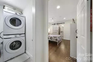 6418 Teague Ln, Charlotte, NC 28215 - Photo 21