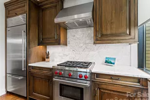 60 N Market St, Asheville, NC 28801 - Photo 15