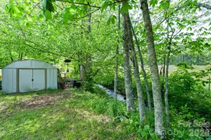 72 Amos Creek Rd, Marshall, NC 28753 - Photo 25