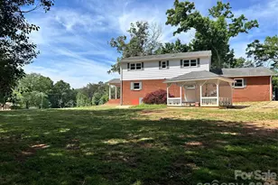 1162 Broadway St, Claremont, NC 28610 - Photo 3