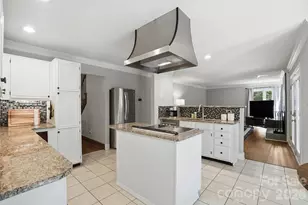 3025 Abingdon Ave, Monroe, NC 28110 - Photo 11