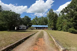 781 Rock Rd, Rutherfordton, NC 28139 - Photo 5