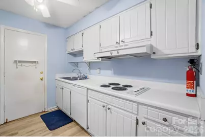 4754 Hedgemore Drive #N, Charlotte, NC 28209 - Photo 15