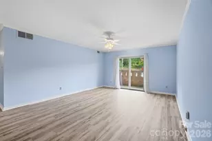 4754 Hedgemore Dr, Charlotte, NC 28209 - Photo 3