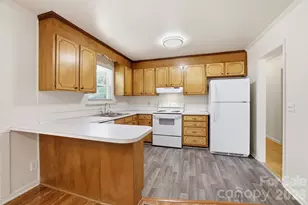 225 Middleton Ave, Matthews, NC 28104 - Photo 11