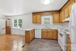 225 Middleton Ave, Matthews, NC 28104 - Photo 13