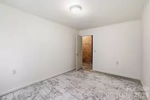 225 Middleton Ave, Matthews, NC 28104 - Photo 27
