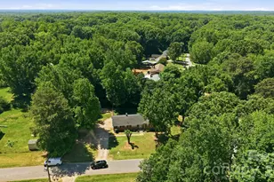 225 Middleton Ave, Matthews, NC 28104 - Photo 37