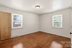 225 Middleton Ave, Matthews, NC 28104 - Photo 17