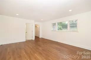 1720 Miles Ct, Charlotte, NC 28216 - Photo 11