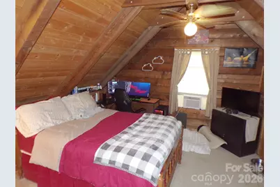 216 Paradise Road, Hendersonville, NC 28792 - Photo 15