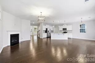 8123 Cornhill Ave, Charlotte, NC 28277 - Photo 7