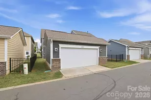 8123 Cornhill Ave, Charlotte, NC 28277 - Photo 21
