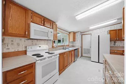 1488 Watermill Road, Morganton, NC 28655 - Photo 9