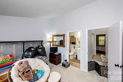 6137 Windsor Gate Lane, Charlotte, NC 28215 - Photo 15