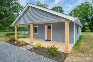 2702 W Stage Coach Trail, Shelby, NC 28150 - Photo 3
