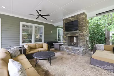 1077 Wessington Manor Lane, Fort Mill, SC 29715 - Photo 41