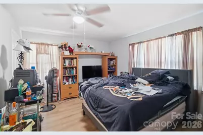 1018 W 5th Avenue, Gastonia, NC 28052 - Photo 13