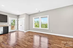 30 and 32 View St, Asheville, NC 28804 - Photo 5