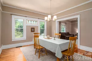 306 W Old Post Rd, Cherryville, NC 28021 - Photo 11
