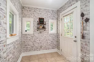 306 W Old Post Rd, Cherryville, NC 28021 - Photo 15