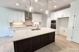 6823 Glen Abbey Ln, Mount Pleasant, NC 28124 - Photo 7