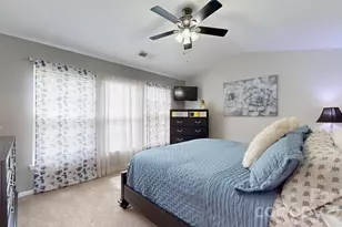 2002 Chinabrook Ct, Charlotte, NC 28270 - Photo 21