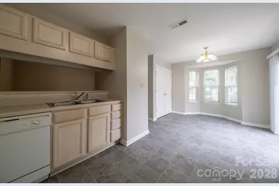 6627 Nevin Glen Drive, Charlotte, NC 28269 - Photo 5