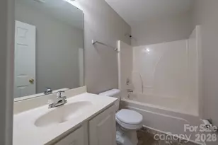 6627 Nevin Glen Dr, Charlotte, NC 28269 - Photo 11