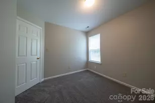 6627 Nevin Glen Dr, Charlotte, NC 28269 - Photo 9