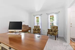 4710 Benridge Ln, Charlotte, NC 28226 - Photo 3
