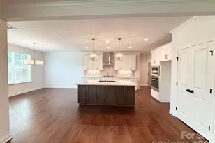 527 Oleander St, Mount Pleasant, NC 28124 - Photo 11